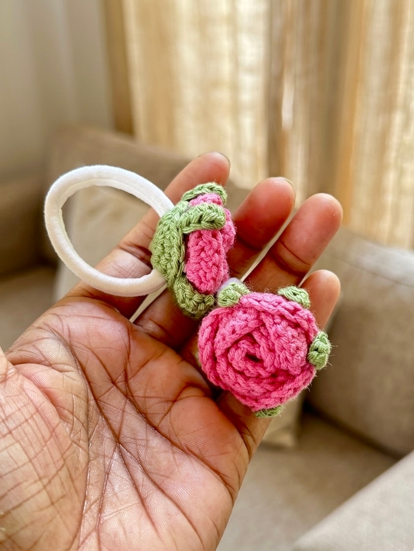 Rose hair tie dark pink