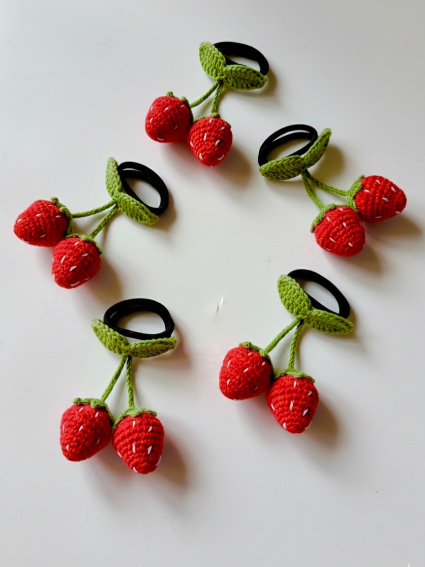 strawberry Hair ties