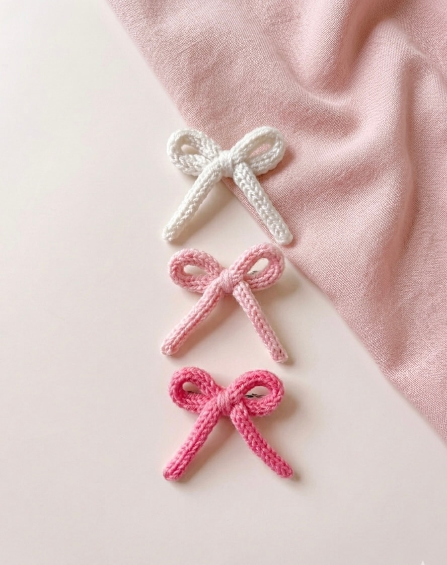 Pinky Bows