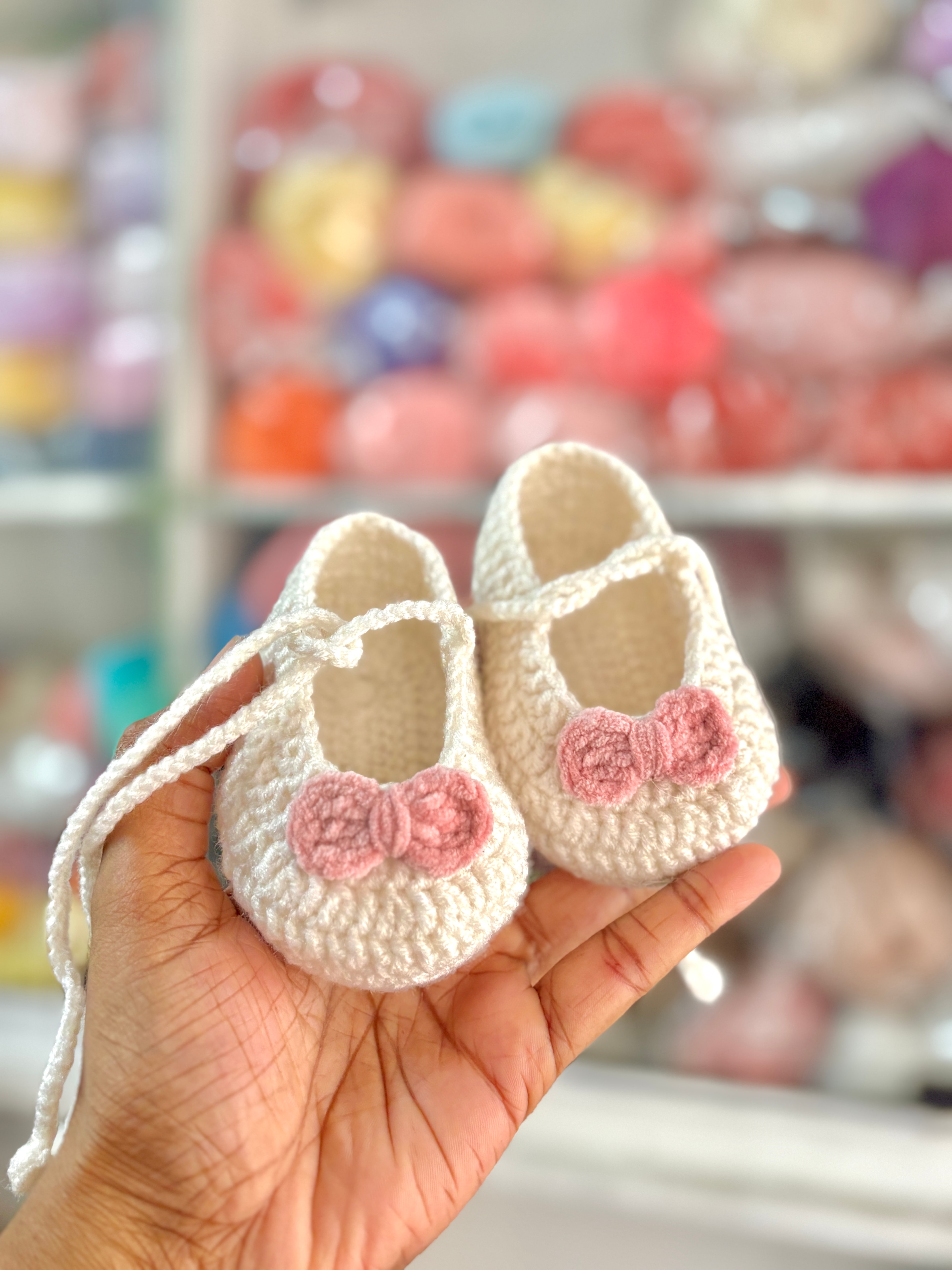 pink bow shoes